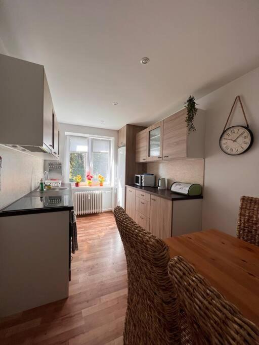 Apartman Centrum Sturka Мартин Екстериор снимка