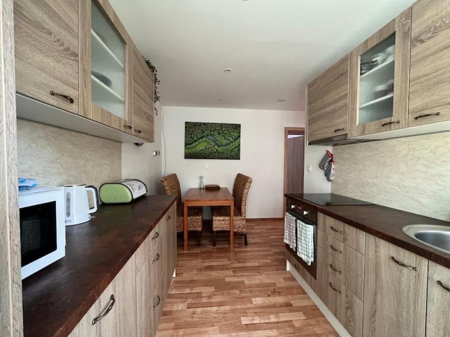 Apartman Centrum Sturka Мартин Екстериор снимка